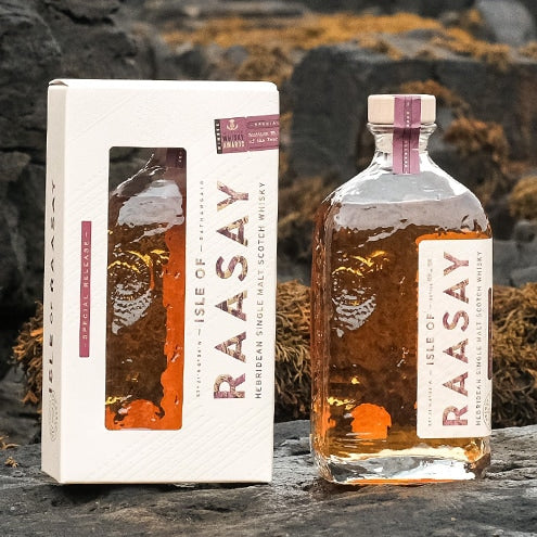 ISLE OF RAASAY SCOTTISH WHISKY DISTILLERY OF THE YEAR RELEASE 2023 50,7% 70 cl.